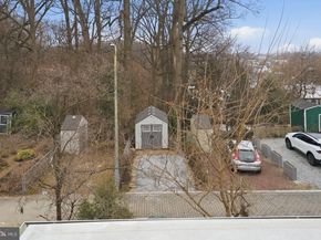 1951 39TH Street NW, Washington DC 20007