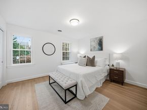 1951 39TH Street NW, Washington DC 20007