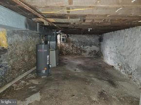 30 E Wister Street, Philadelphia PA 19144