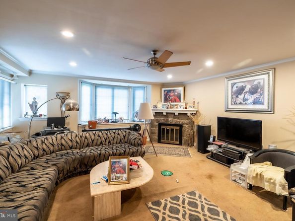 608 Wadsworth Avenue, Philadelphia PA 19119