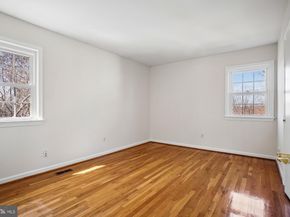 2126 Docket Lane, Vienna VA 22181