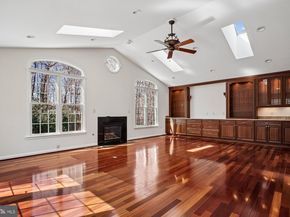 2126 Docket Lane, Vienna VA 22181