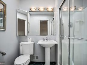 2126 Docket Lane, Vienna VA 22181