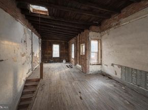 4142 Leidy Avenue, Philadelphia PA 19104