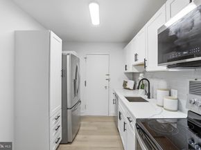 7505 Democracy Boulevard A123, Bethesda MD 20817