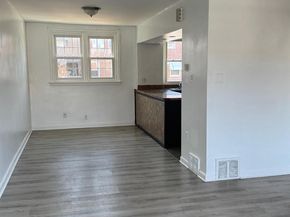 7208 Oakland Street, Philadelphia PA 19149