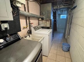 7208 Oakland Street, Philadelphia PA 19149