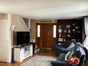 213 Green Lane Terrace, Hatboro PA 19040