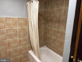 2419 Brown Street, Philadelphia PA 19130