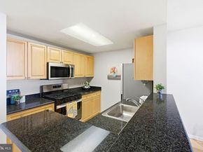 2726 Gallows Road 510, Vienna VA 22180