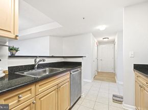 2726 Gallows Road 510, Vienna VA 22180