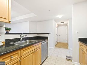 2726 Gallows Road 510, Vienna VA 22180