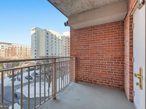 2726 Gallows Road 510, Vienna VA 22180