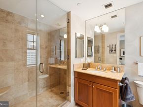 1701 Locust Street 1704, Philadelphia PA 19103