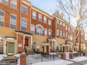 1887 Crescent Park Drive 111A, Reston VA 20190