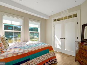 5369 8TH Road S, Arlington VA 22204