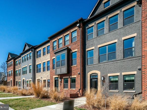 5369 8TH Road S, Arlington VA 22204