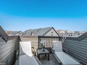 5369 8TH Road S, Arlington VA 22204