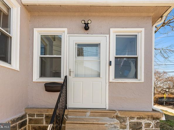 424 Cypress Street, Lansdowne PA 19050