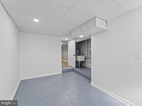 5921 Elsinore Street, Philadelphia PA 19120