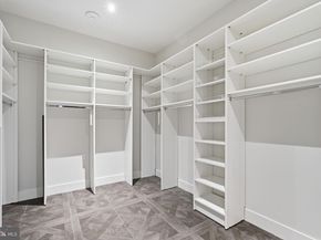 6600 Reserves Hill Court, Annandale VA 22003