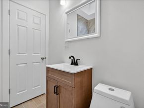 6737 N Smedley Street, Philadelphia PA 19126