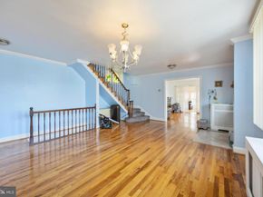 537 Elm Avenue, Upper Darby PA 19082