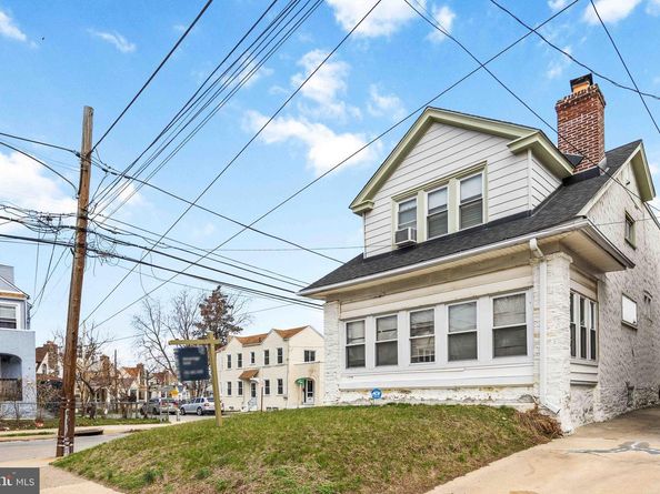 537 Elm Avenue, Upper Darby PA 19082