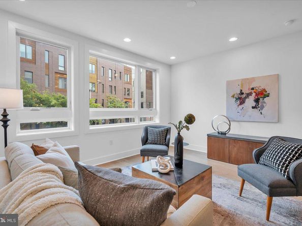638 N 5TH Street, Philadelphia PA 19123