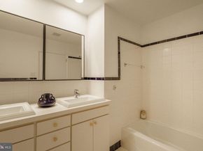 7913 Louise Lane, Glenside PA 19038