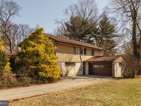 7913 Louise Lane, Glenside PA 19038