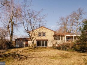 7913 Louise Lane, Glenside PA 19038