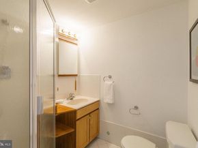 7913 Louise Lane, Glenside PA 19038