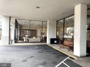 3800 Fairfax Drive 207, Arlington VA 22203