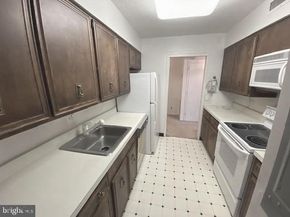3800 Fairfax Drive 207, Arlington VA 22203