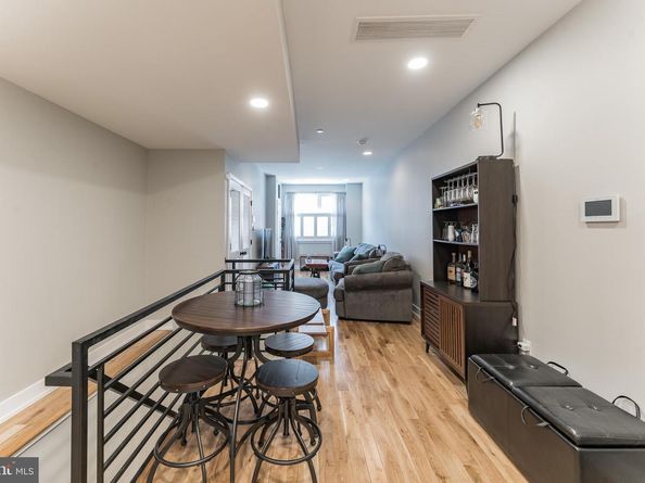 614 W Master Street 1, Philadelphia PA 19122