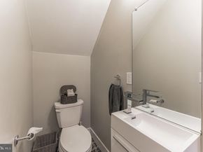 614 W Master Street 1, Philadelphia PA 19122