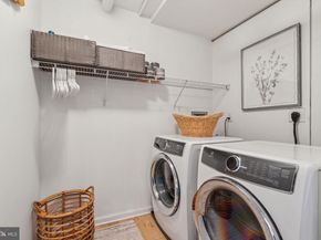 1228 Arch Street 8A, Philadelphia PA 19107