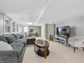 596 Tanglewood Lane, Devon PA 19333