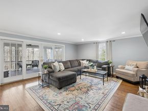 596 Tanglewood Lane, Devon PA 19333