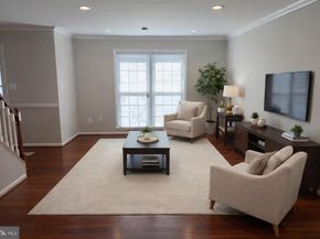 9359 Robnel Place, Vienna VA 22182