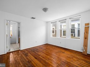 4617 Locust Street, Philadelphia PA 19139