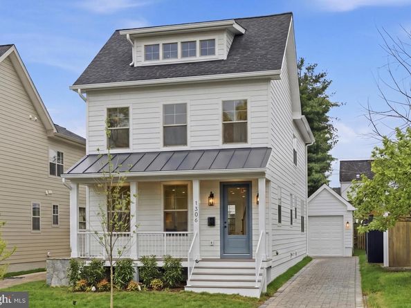 1306 S Poe Street, Arlington VA 22204