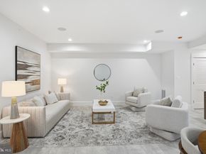1306 S Poe Street, Arlington VA 22204