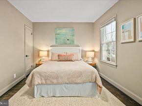 1722 Lang Place NE, Washington DC 20002