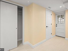 1722 Lang Place NE, Washington DC 20002