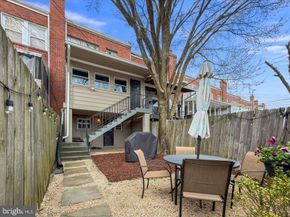 1722 Lang Place NE, Washington DC 20002