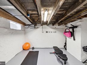 2210R Naudain Street, Philadelphia PA 19146