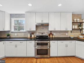 2295 Shawn Court, Dunn Loring VA 22027