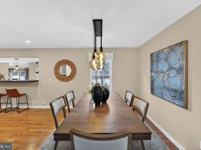 2295 Shawn Court, Dunn Loring VA 22027